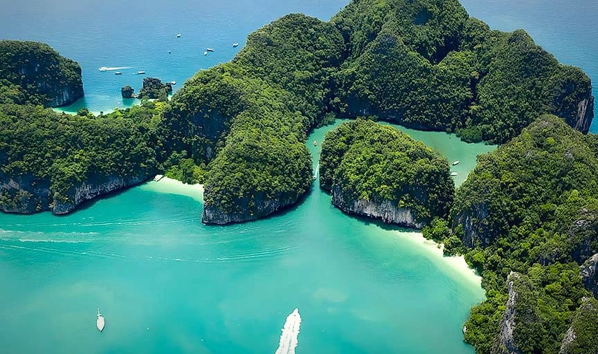 Private Hong Island Tour by Speedboat